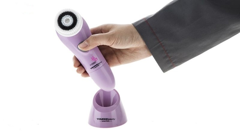 برس پاکسازی کیوت اسکین مدل CIH-F701