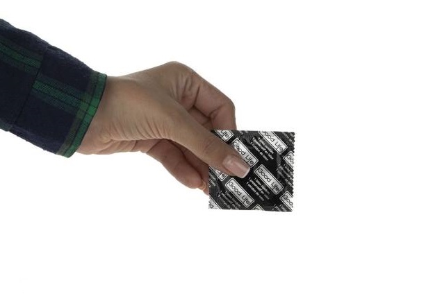 کاندوم زنون مدل Total Supplement به همراه یک عدد کاندوم Good Life کاندوم زنون مدل Total Supplement به همراه یک عدد کاندوم Good Life