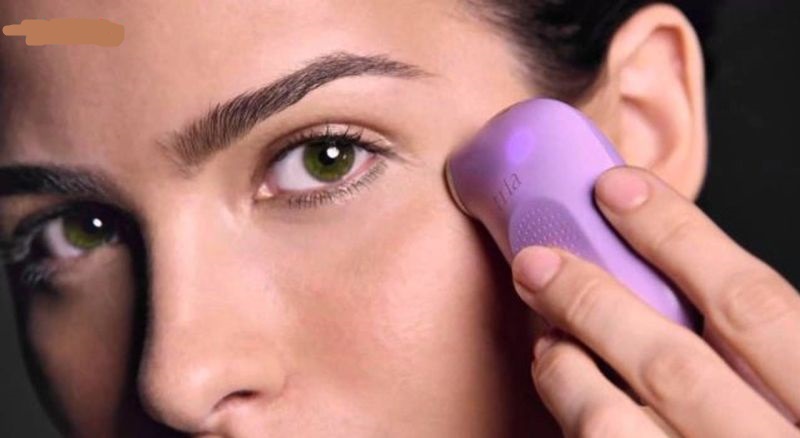 لیزر ضد چروک دور چشم تریا مدل SmoothBeauty