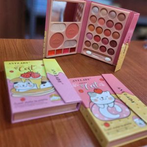 پالت سایه مدل Happy cat ارسال با طرح رندوم آنی لیدی