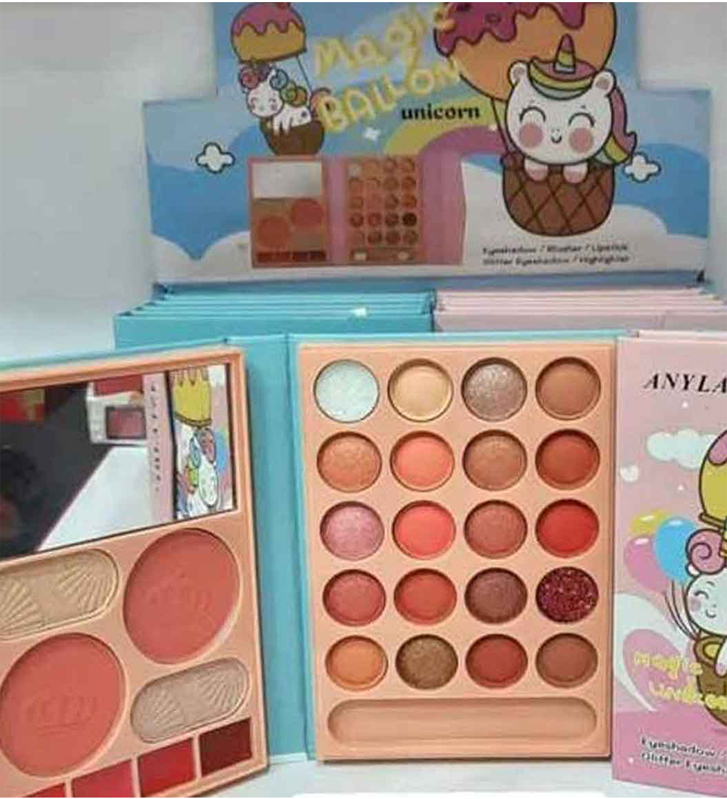 پالت سایه مدل Magic ارسال با طرح رندوم آنی لیدی